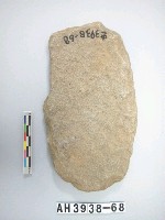 藏品(中型舌刃打製石斧)的圖片